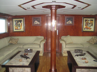 Haute-salon sur M/Y Vasseem croisière plongée yacht à moteur à Sharm el Sheikh en Egypte